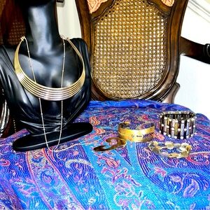 Gold plated necklace bracelet accessory lot